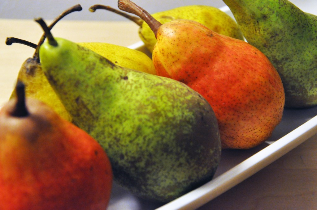 Hruška na víně se zmrzlinou